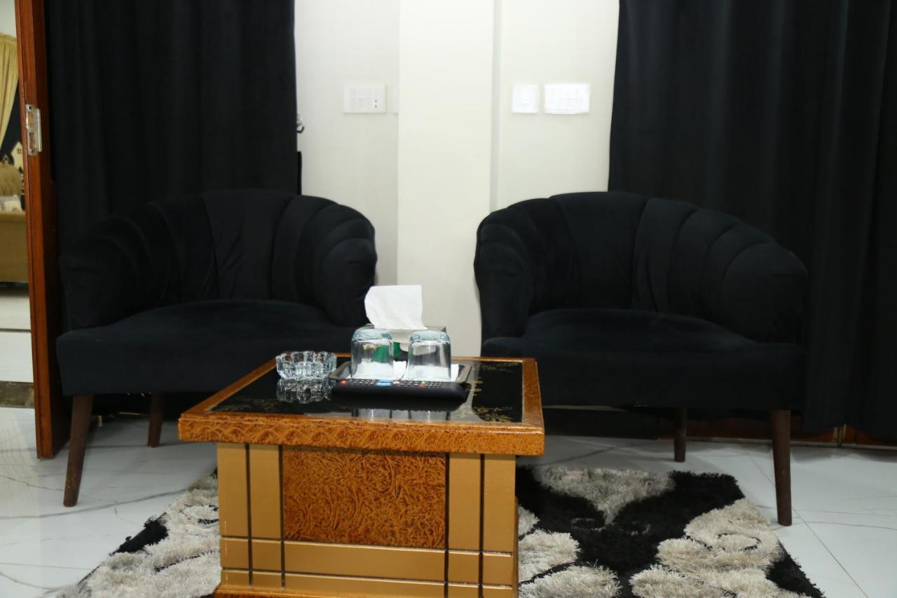 Grand Royal Bed & Breakfast Islamabad Luaran gambar