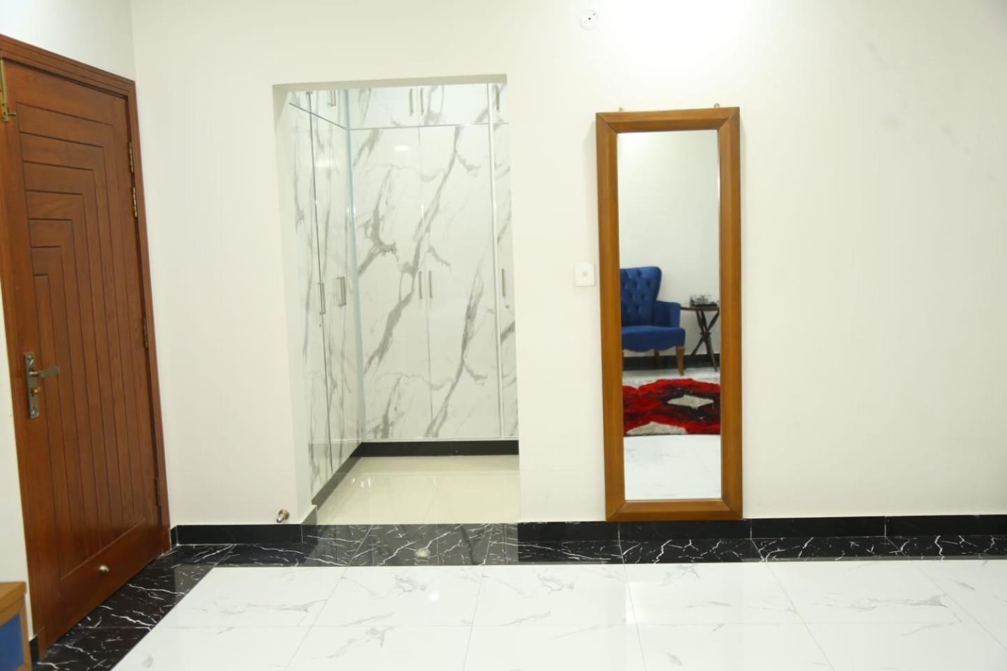 Grand Royal Bed & Breakfast Islamabad Luaran gambar